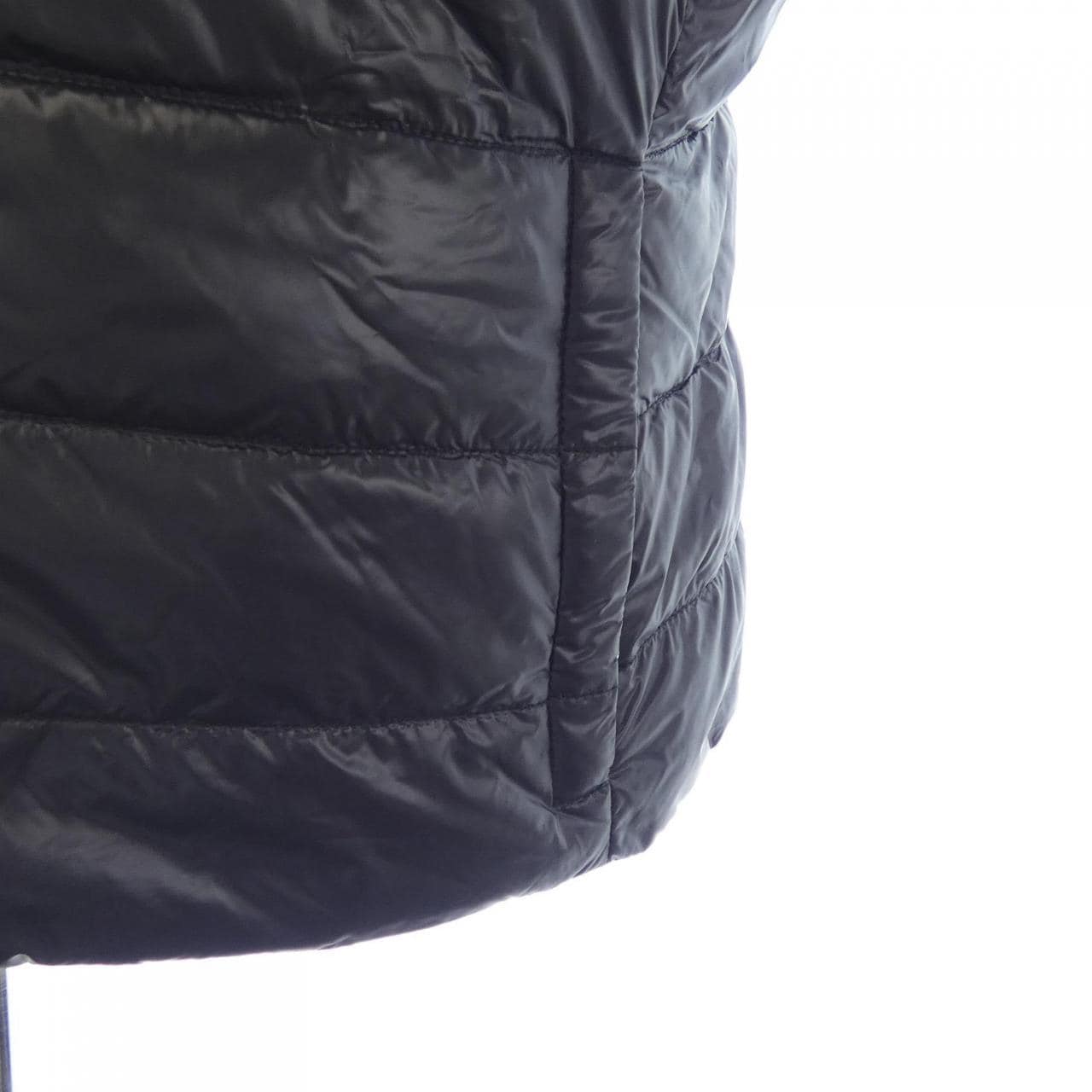 プラダ PRADA 29Y291 R141 AR0 ダウンベスト