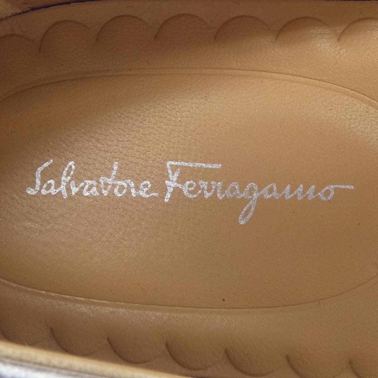 サルヴァトーレフェラガモ SALVATORE FERRAGAMO 0694388 スニーカー