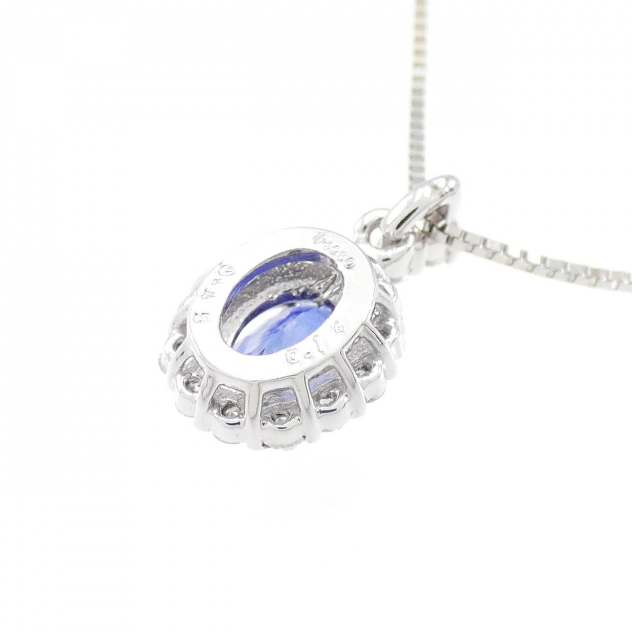 [BRAND NEW] PT Sapphire Necklace 0.45CT