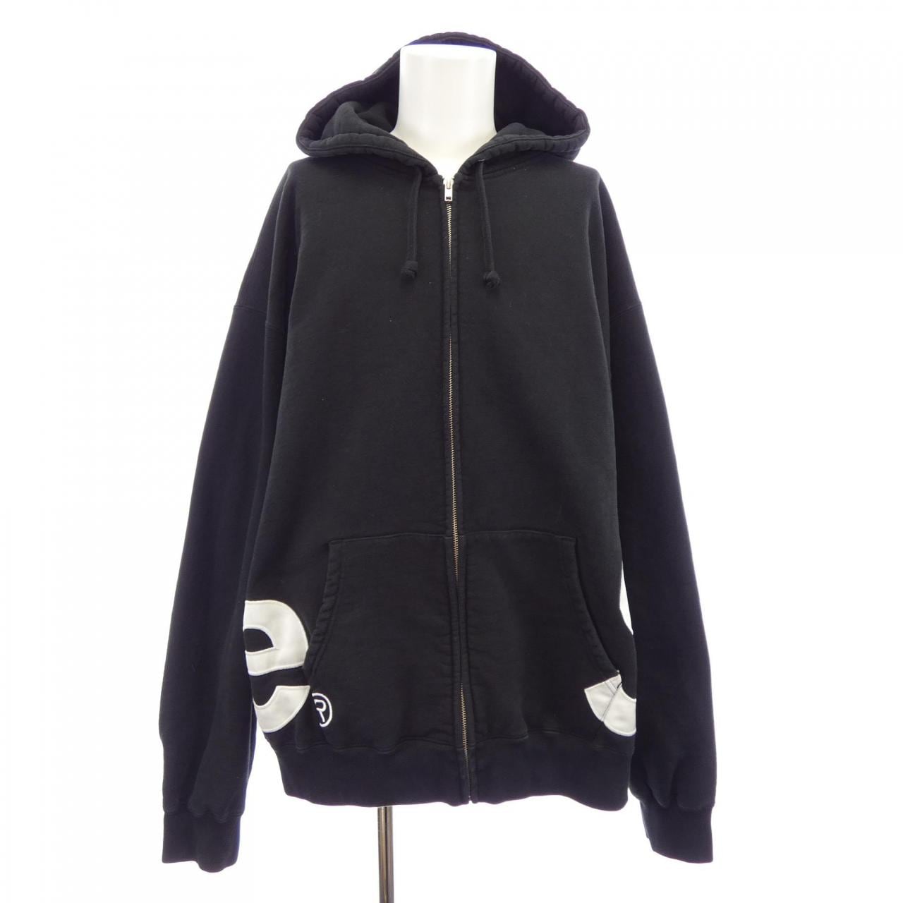 シュプリーム SUPREME パーカー
