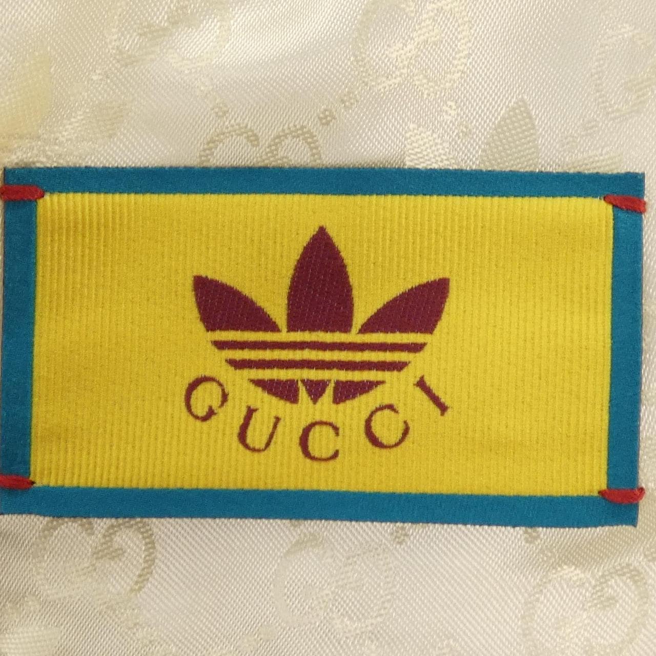 GUCCI ADIDAS 712117 Z8A4E外套