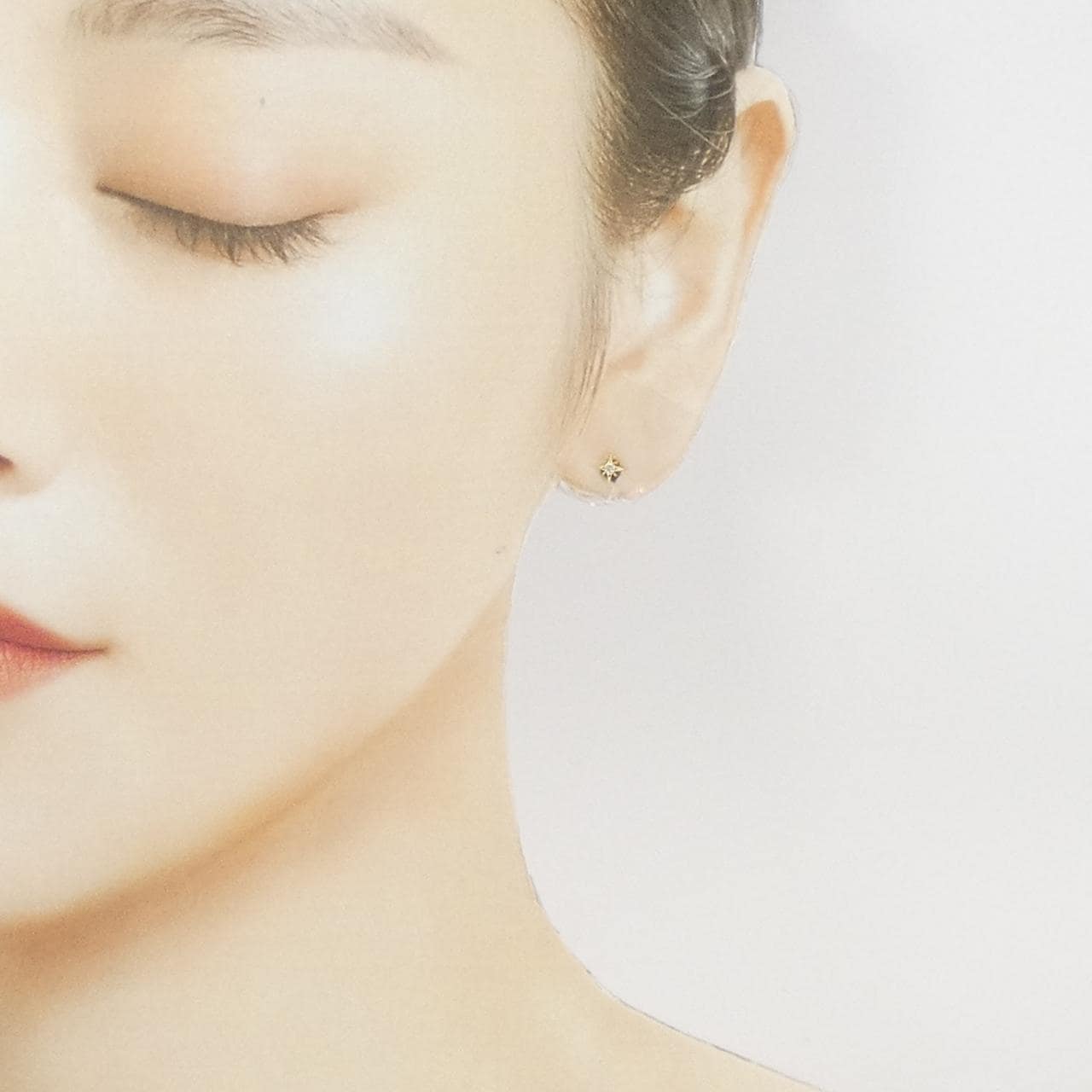 K18YG ダイヤモンド ピアス 0.04CT