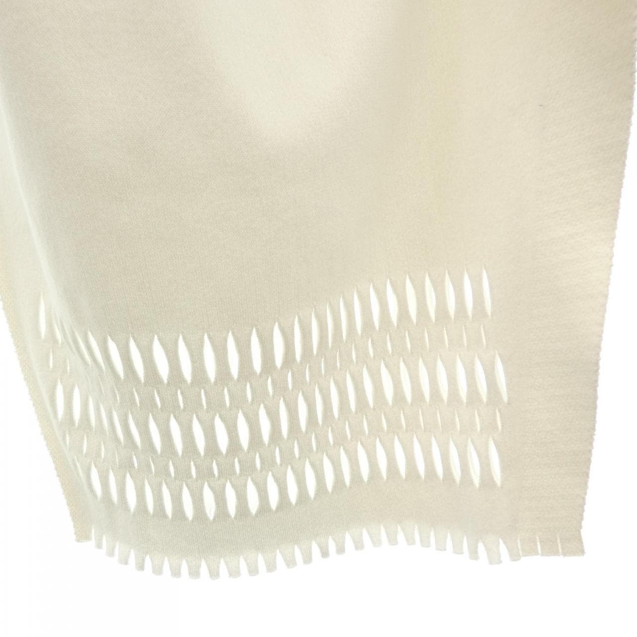 イッセイミヤケ ISSEY MIYAKE IM92KF702 パンツ