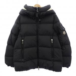 【新品】モンクレール MONCLER ダウンジャケット