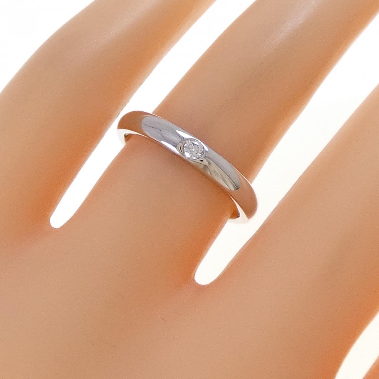 ハリーウィンストン ラウンド マリッジ リング