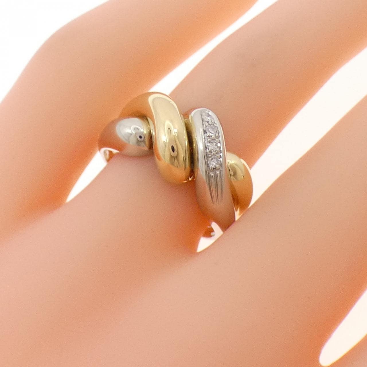 750YG/750WG ダイヤモンド リング