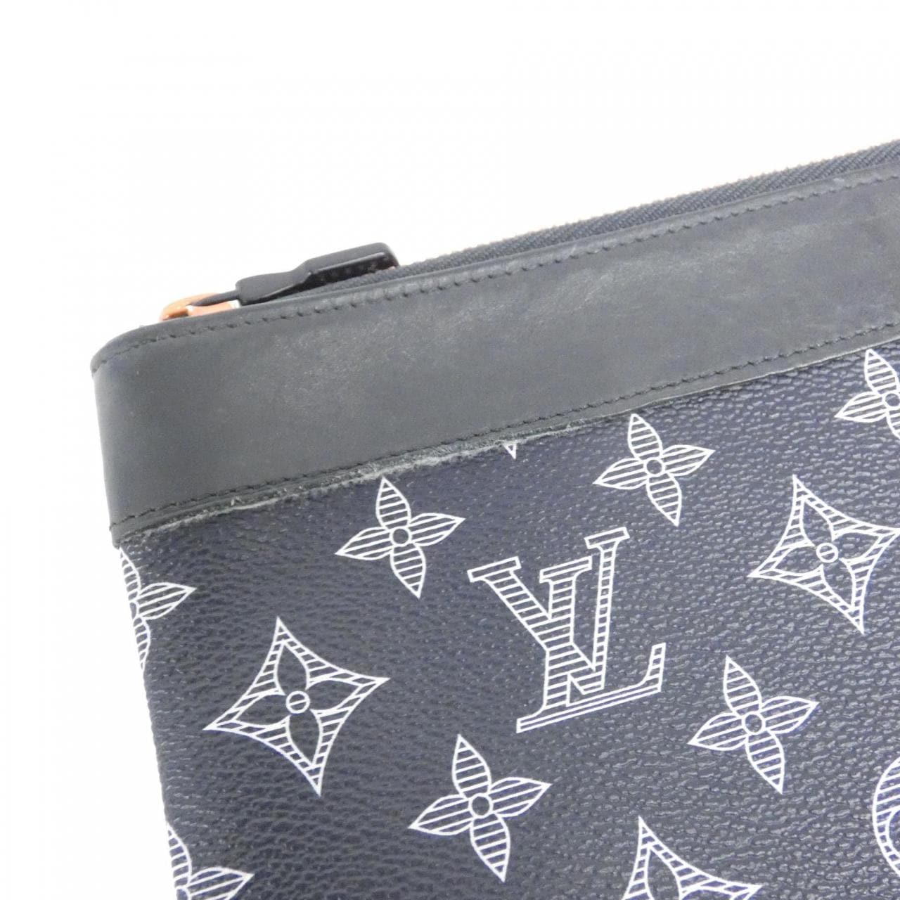 LOUIS VUITTON Monogram Ink (Upside Down) Pochette Apollo M62905 Bag