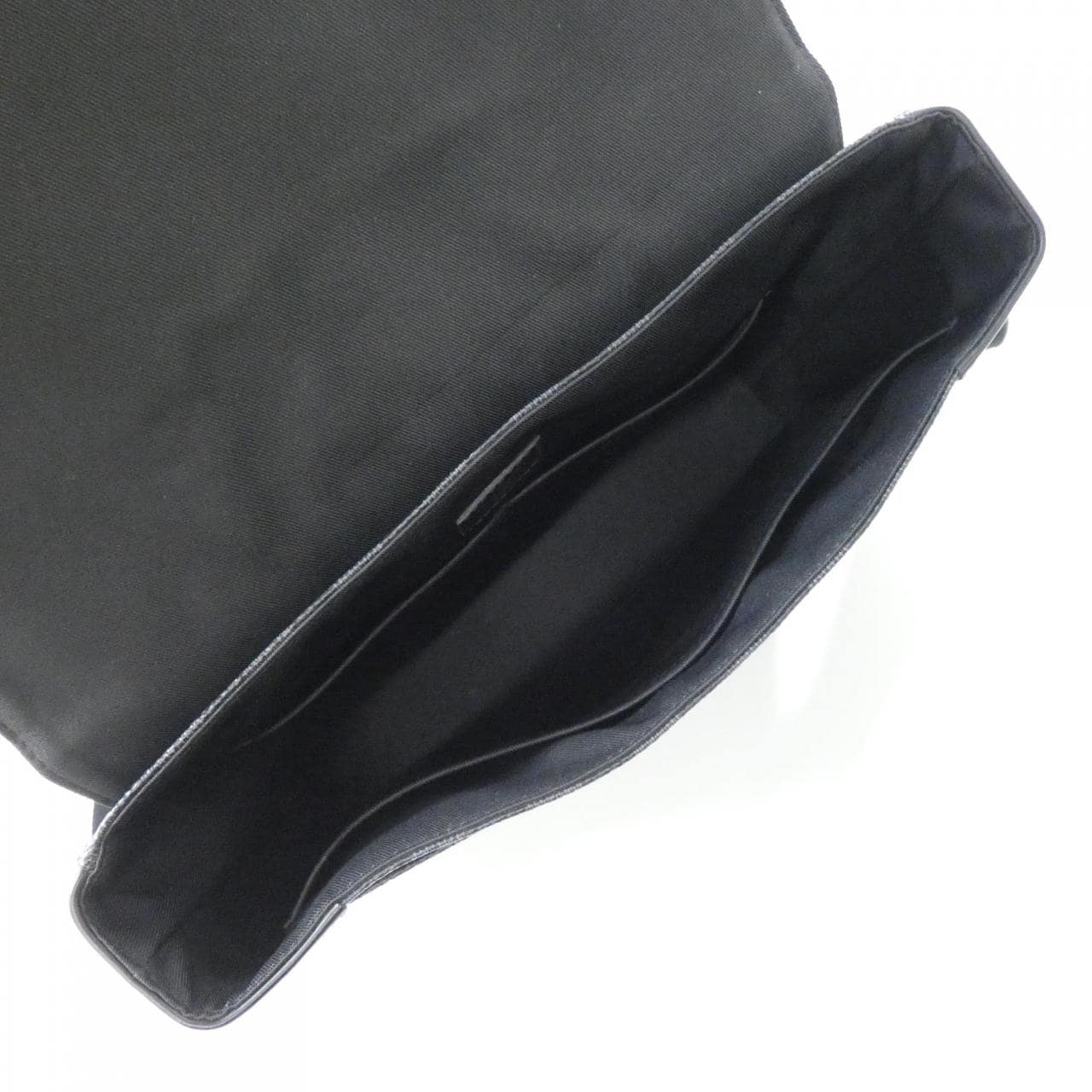 ルイヴィトン ダミエ グラフィット ディストリクト MM N41029 ショルダーバッグ