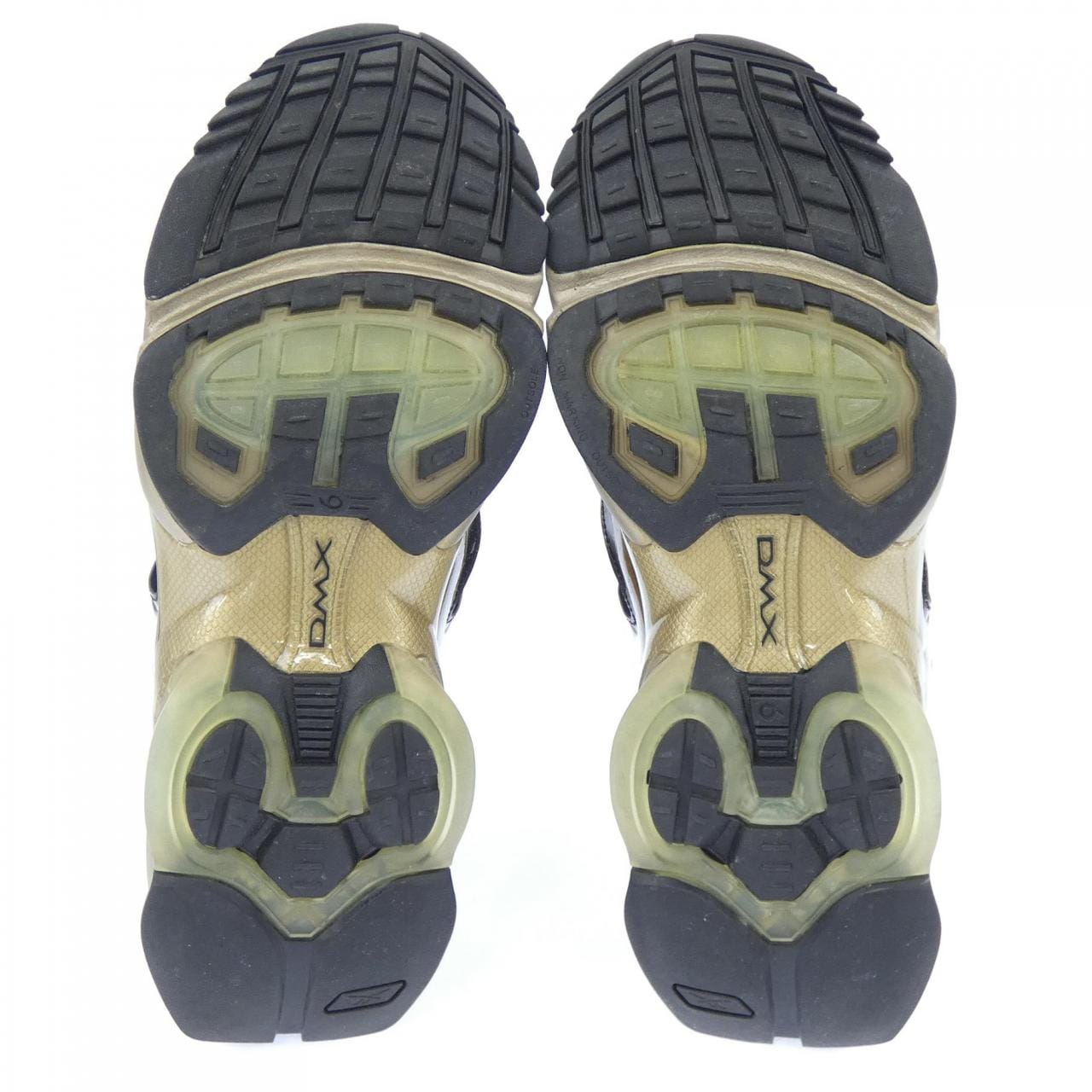 リーボック REEBOK DV4601 スニーカー