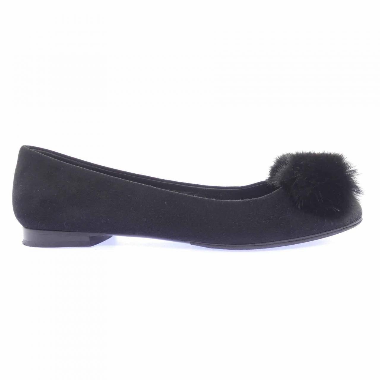 サルヴァトーレフェラガモ SALVATORE FERRAGAMO フラットシューズ