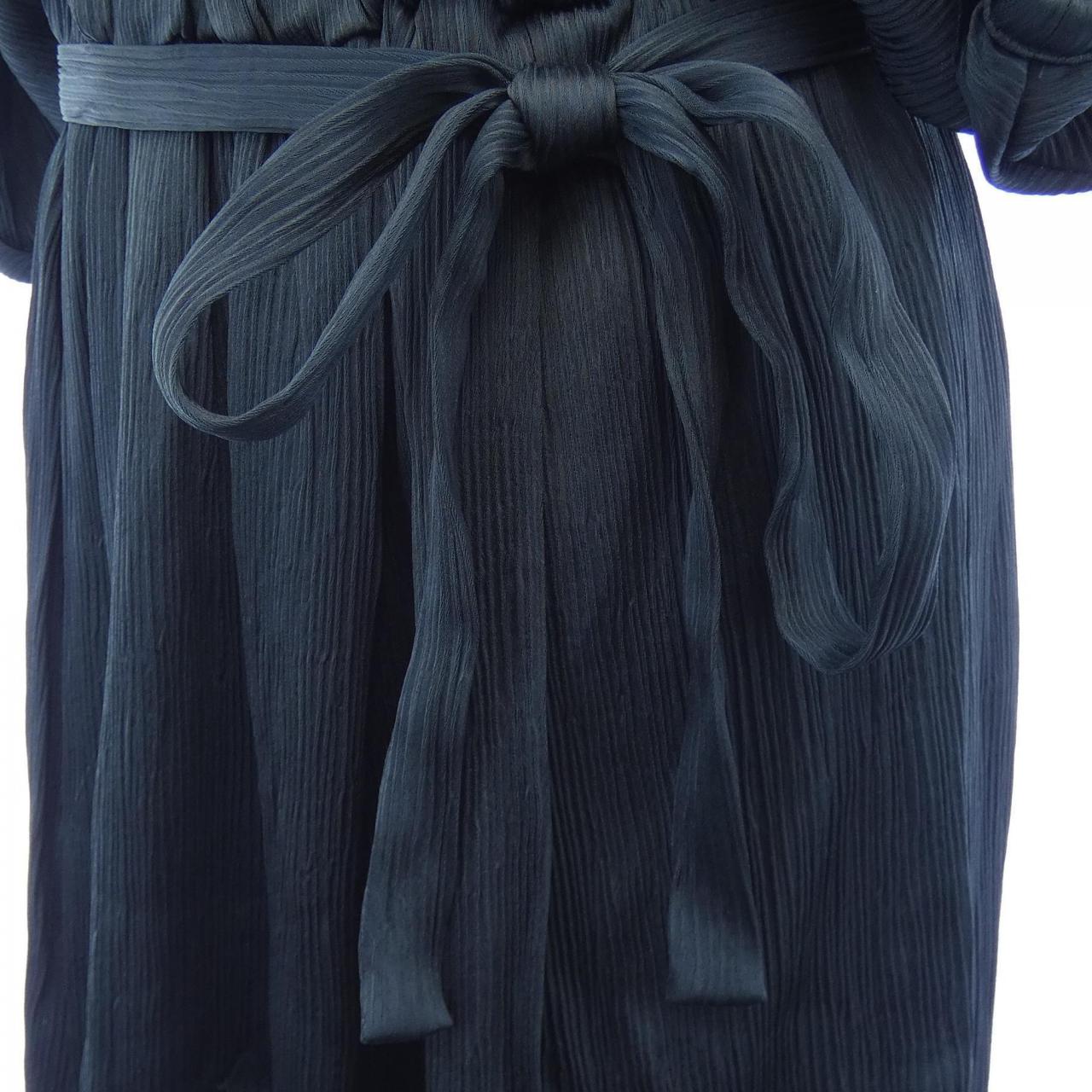 伯尼兹纽约BARNEYS NEW YORK连衣裙