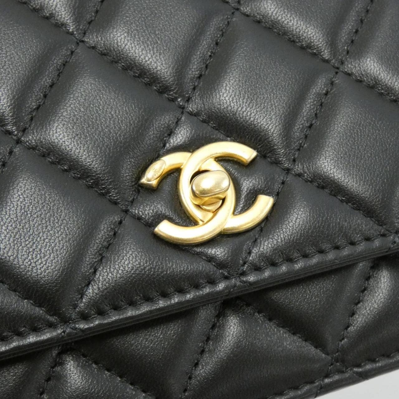 CHANEL AP1450 链条钱包