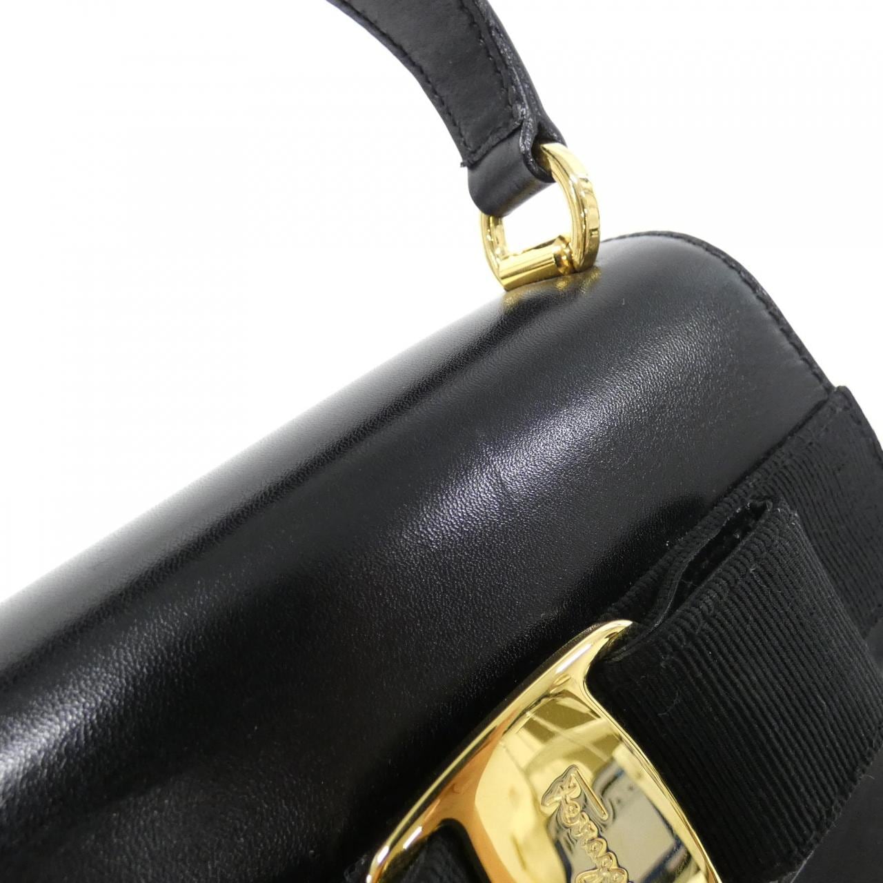 【ヴィンテージ】サルヴァトーレフェラガモ 21 5677 バッグ