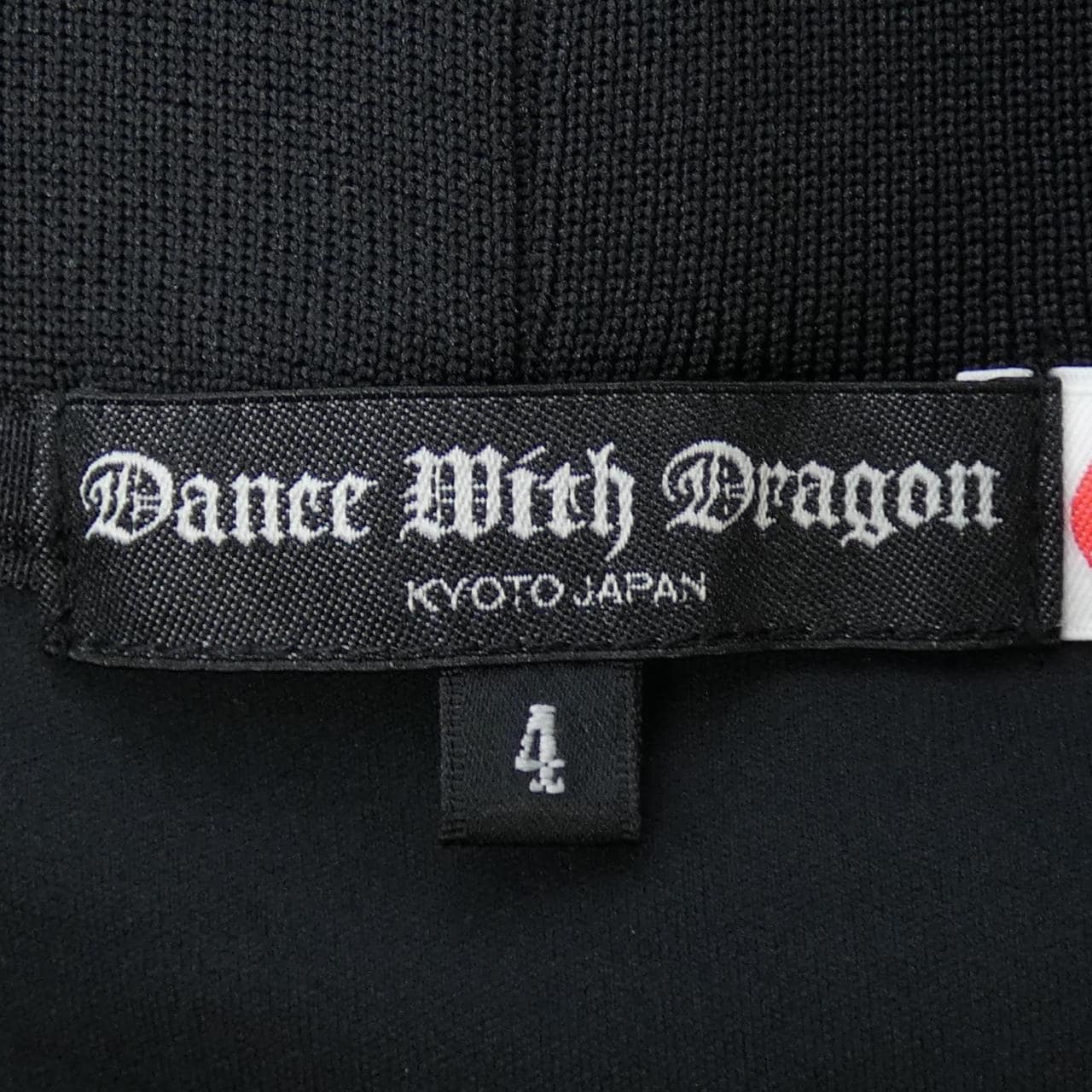 DANCE WITH DRAGON上衣