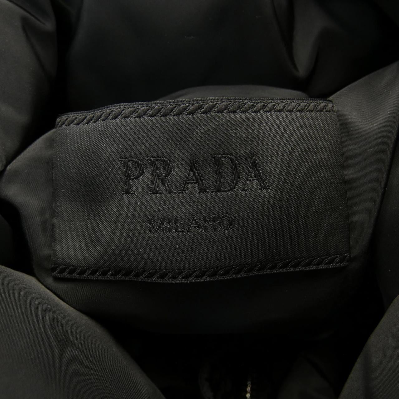 プラダ PRADA トライアングルロゴ SGY091 R132 106O ダウンジャケット