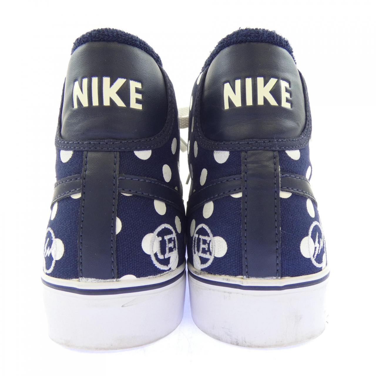 ナイキ NIKE 467046-400 スニーカー
