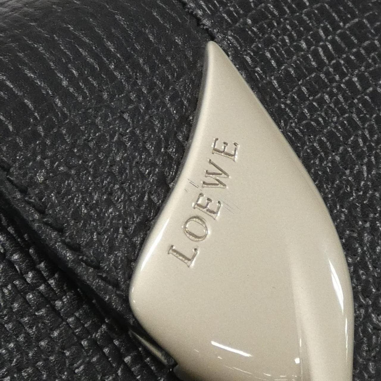 [vintage] Loewe 單肩包