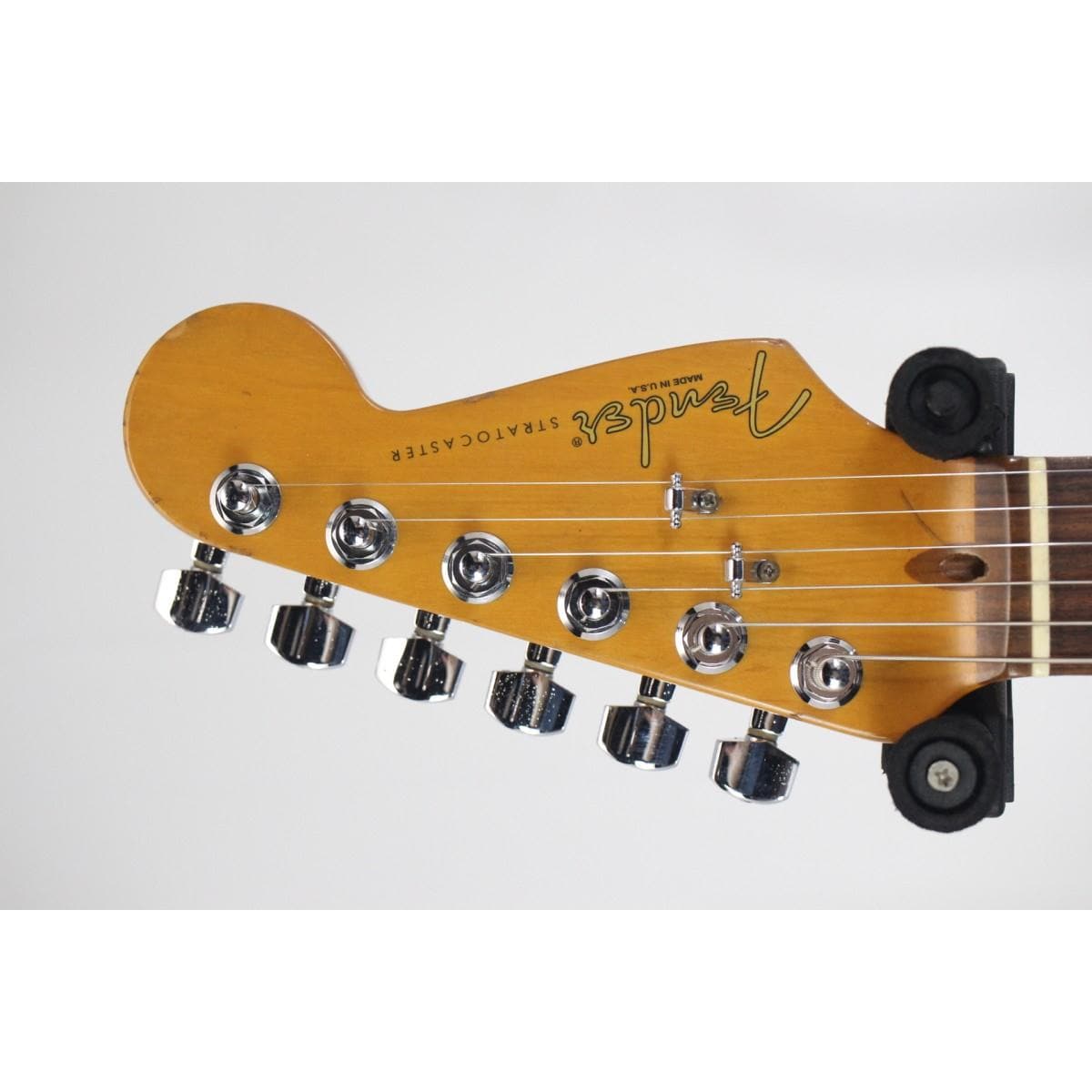 FENDER AMERICAN STANDARD STRATOCASTER