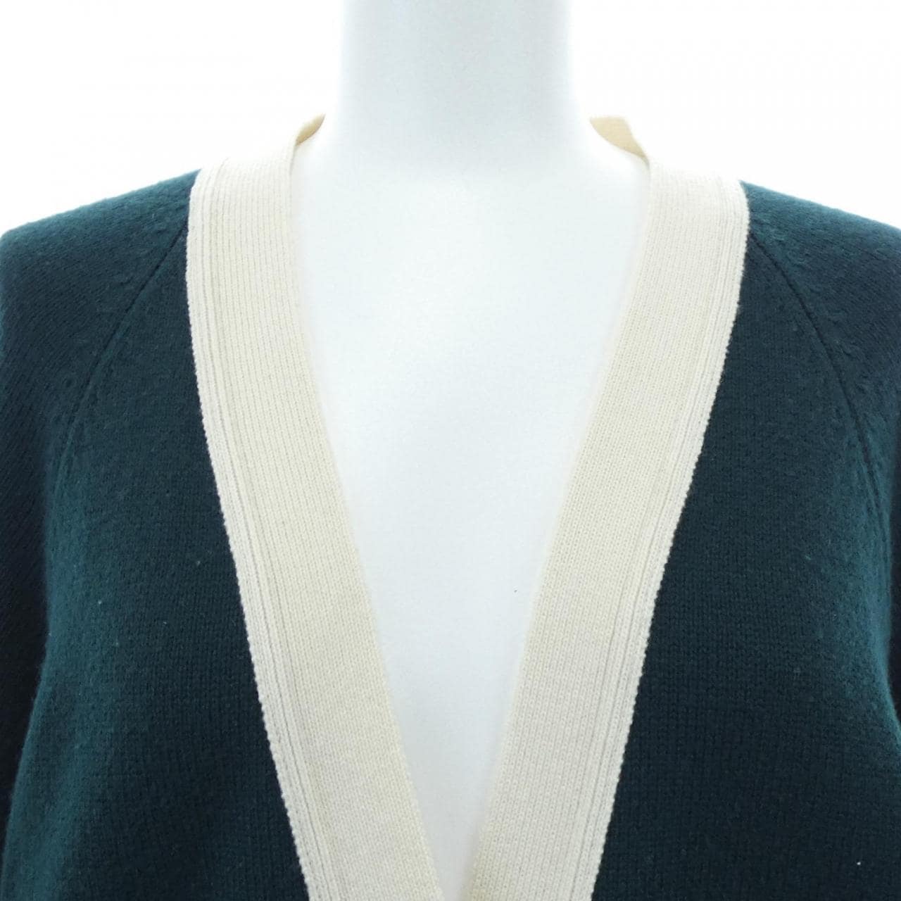 シャネル CHANEL P53235K06886 カーディガン