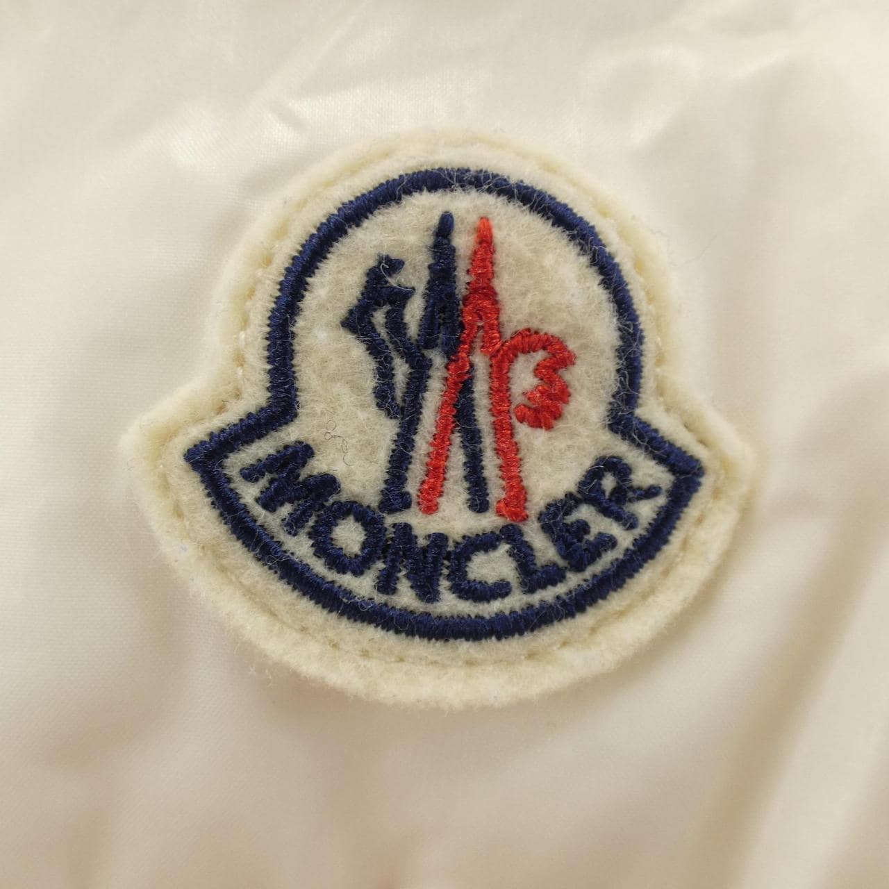 モンクレール MONCLER BADYFUR ダウンジャケット
