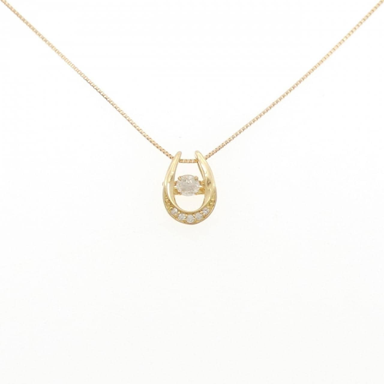 18K Yellow Gold Horseshoe Diamond Necklace 0.12CT