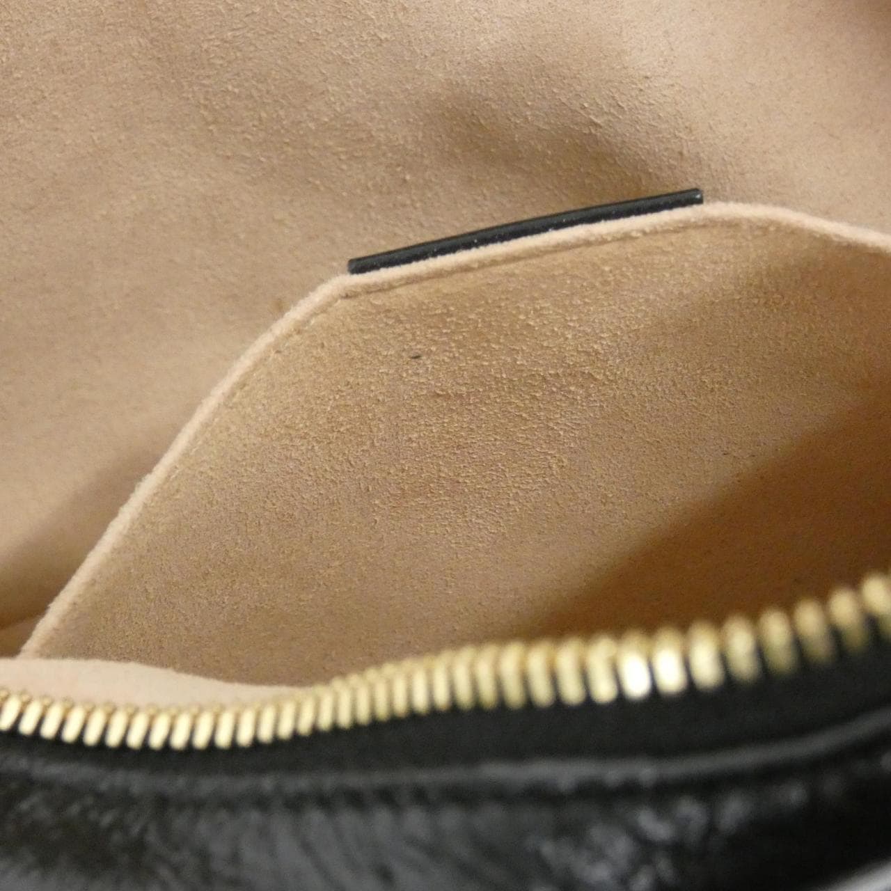 グッチ GG MARMONT 447632 HVKEG ショルダーバッグ