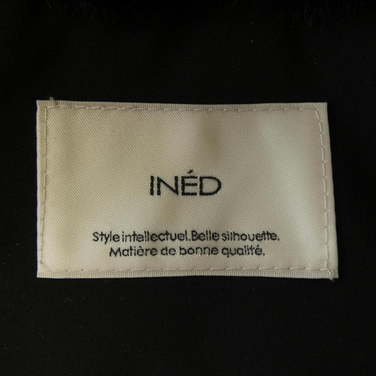 イネド INED ダウンコート