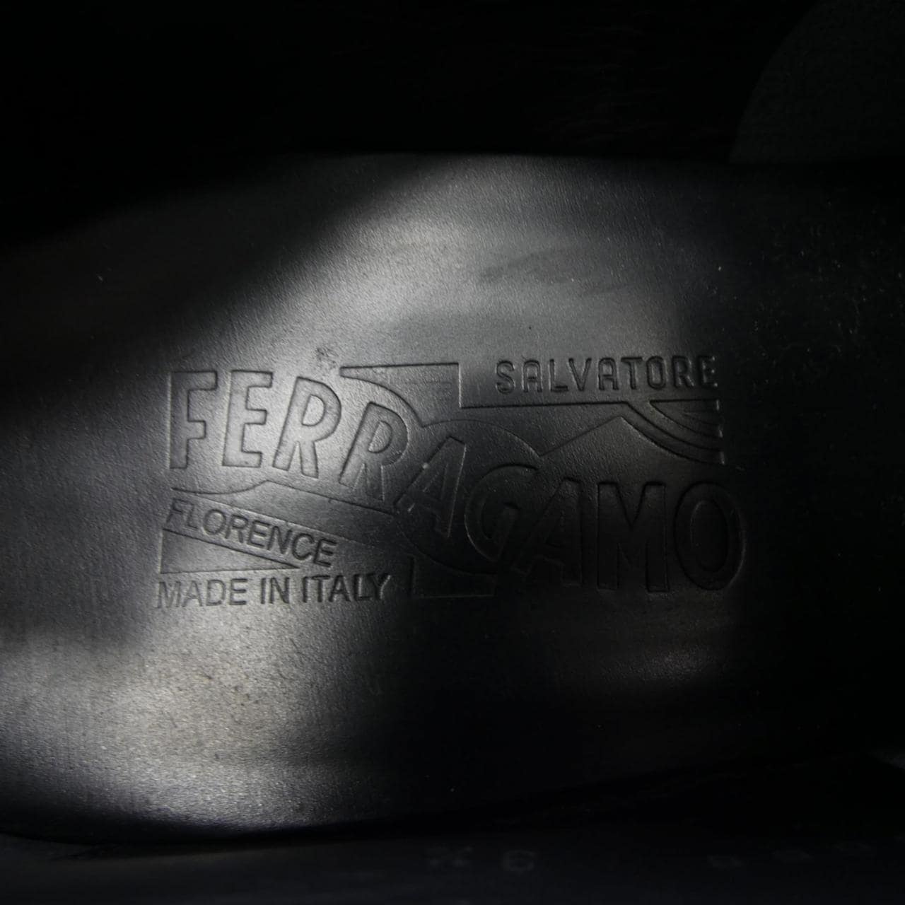 サルヴァトーレフェラガモ SALVATORE FERRAGAMO 29058 シューズ