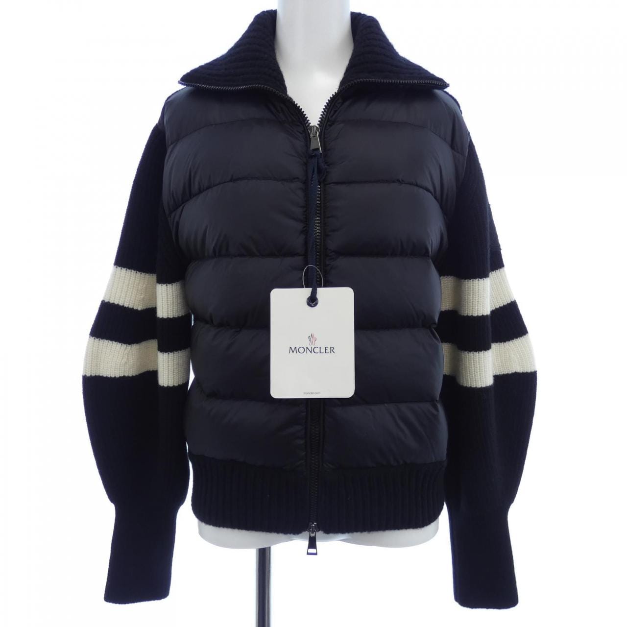 モンクレール MONCLER 20939456100 ダウンジャケット