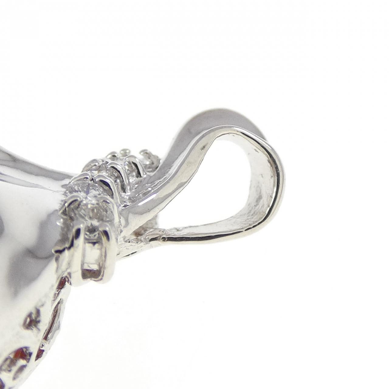 PT900 サンゴ ペンダント 11.4mm