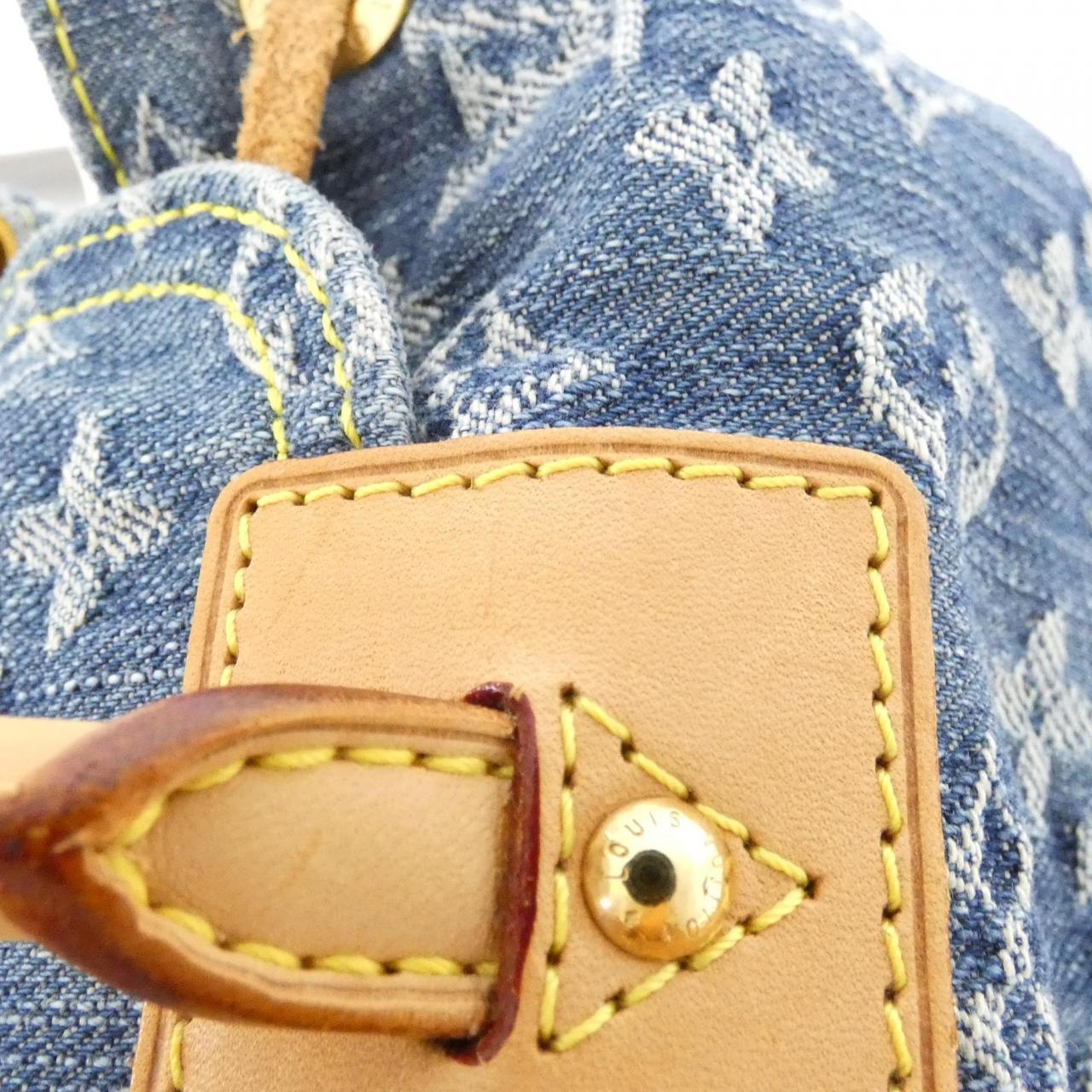 LOUIS VUITTON Monogram牛仔布袋广告 GM M95056双肩包