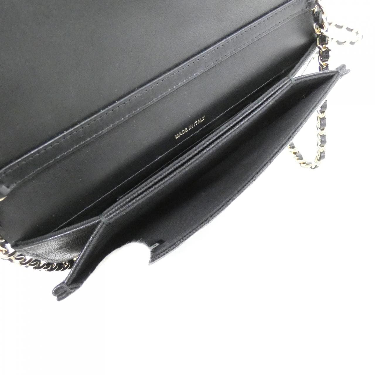 シャネル チェーンクラッチ