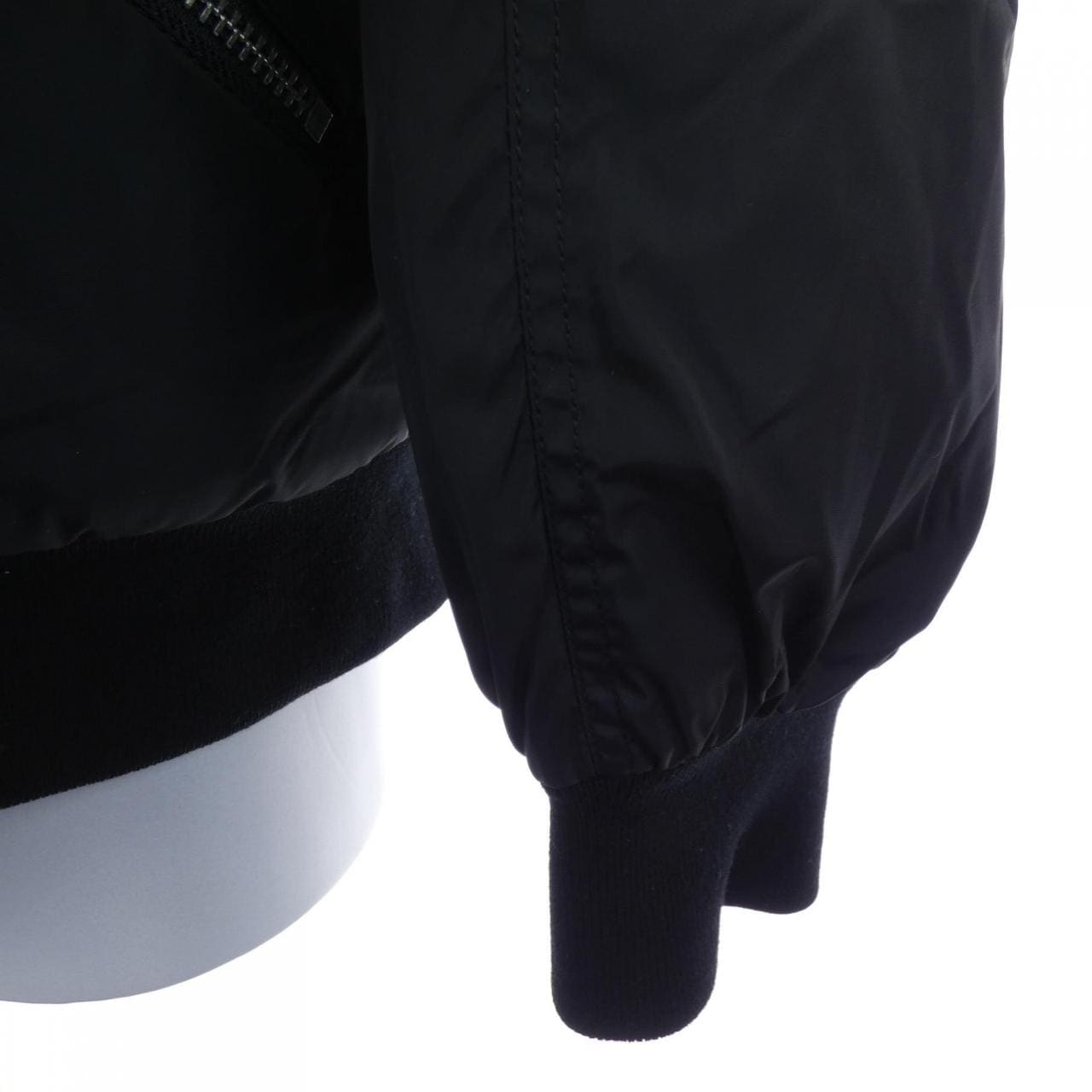 Prada Triangle Logo SGC842 SOOO 16BF Down Jacket