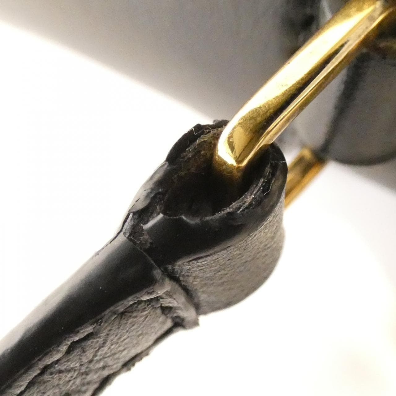 サンローラン ルー カメラ バッグ 520534 DV707 ショルダーバッグ