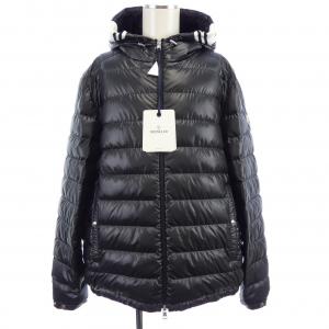 【クーポン対象商品】モンクレール MONCLER CORNOUR ダウンジャケット