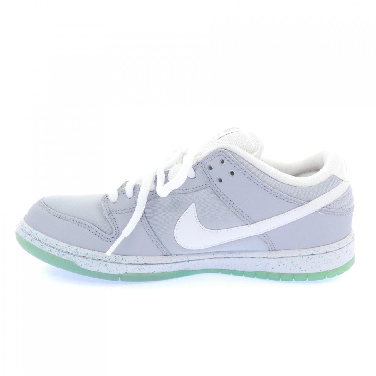 ナイキ NIKE 313170-022 スニーカー