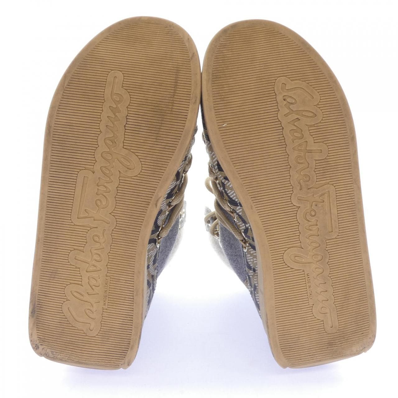サルヴァトーレフェラガモ SALVATORE FERRAGAMO ブーツ