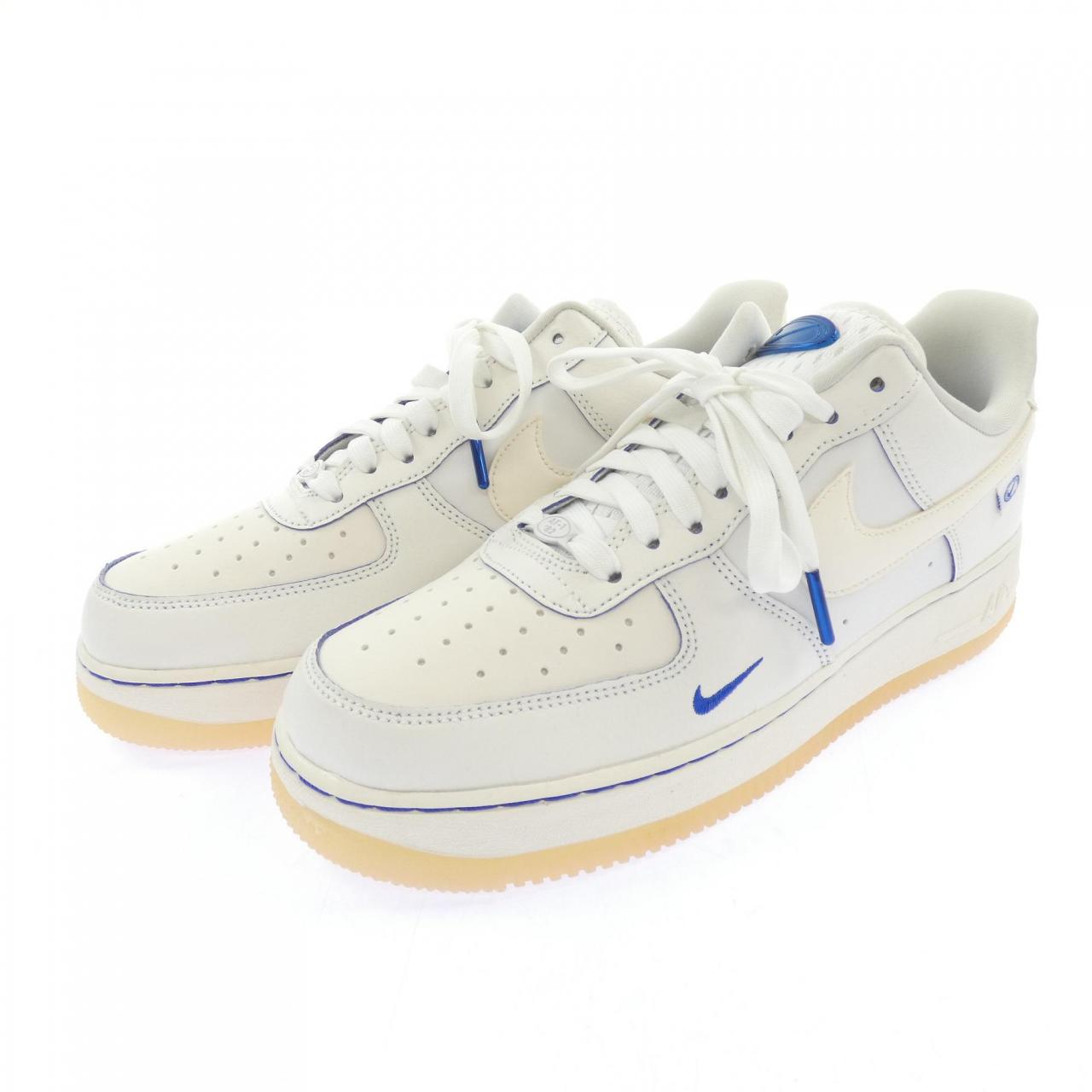 ナイキ NIKE FB1839 111 スニーカー