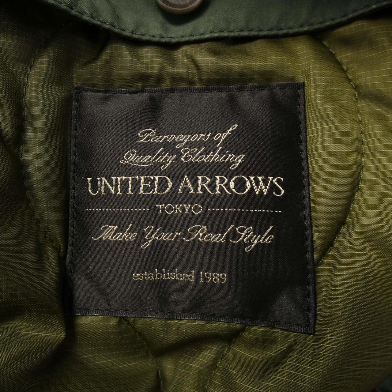 トゥモローランド TOMORROW LAND コート