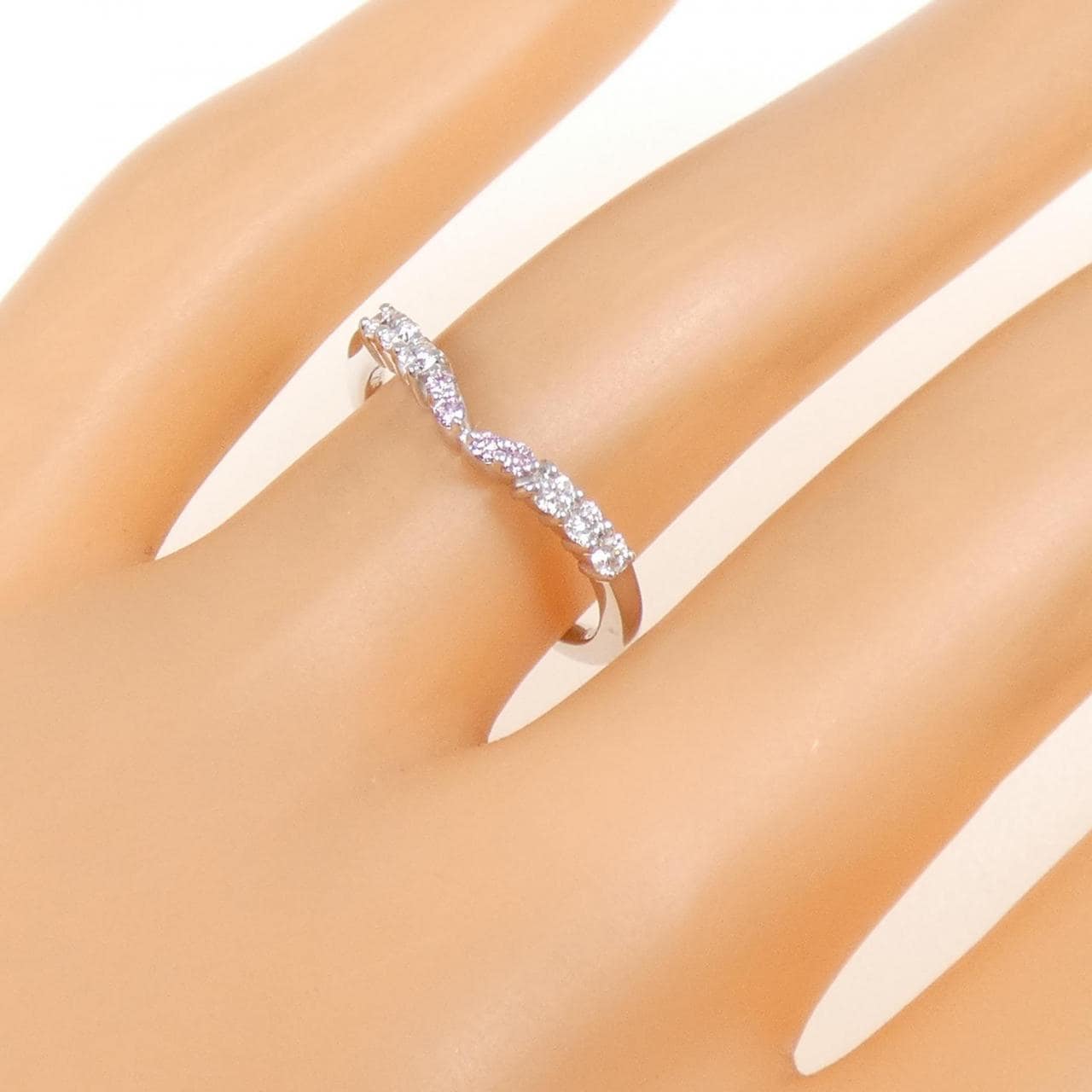 K18WG ピンクダイヤモンド リング 0.04CT