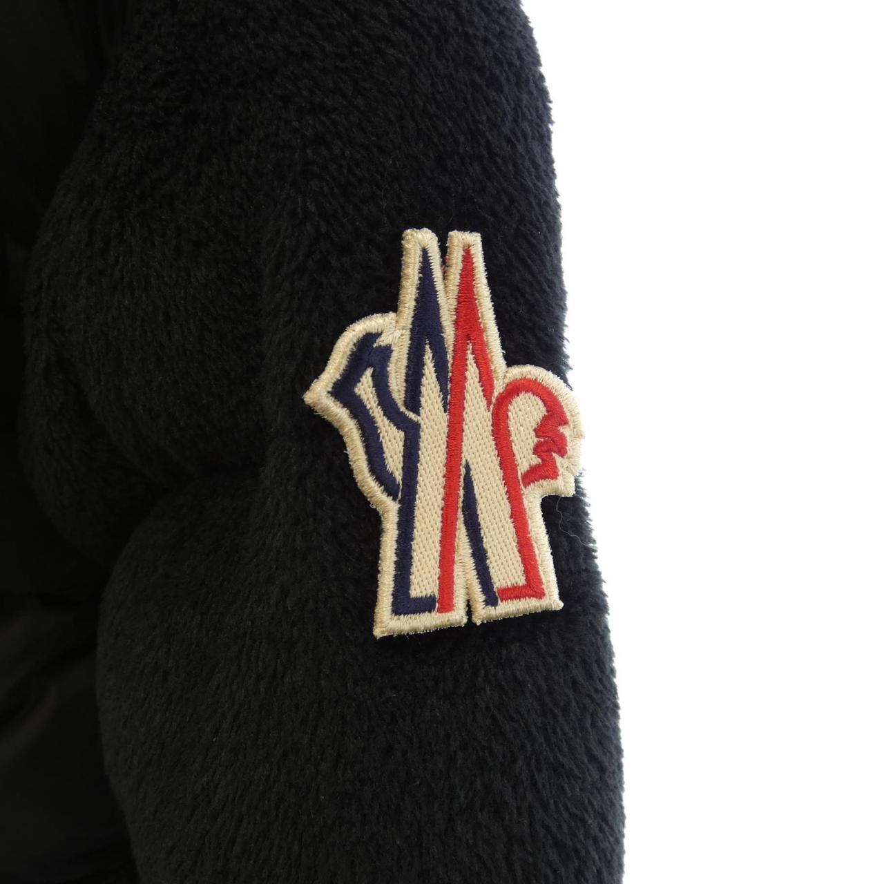 MONCLER GRENOBLE MONCLER GRENOBLE 20978G50700 羽绒服