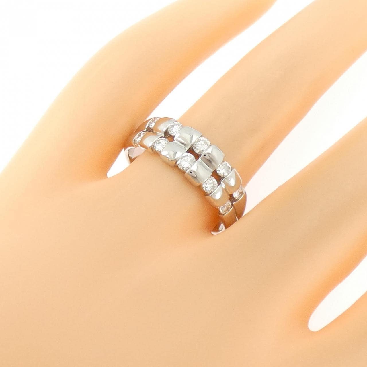 PT900钻石戒指 0.53克拉