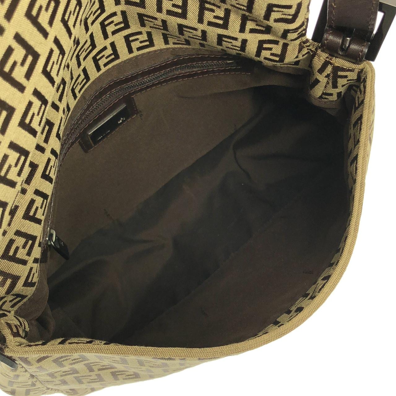 【ヴィンテージ】フェンディ マンマ バゲット 8BR001 NY1 ショルダーバッグ