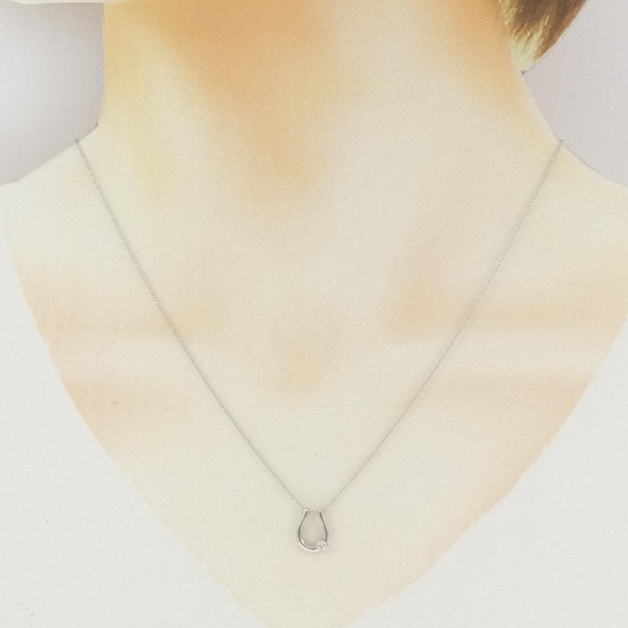 PT900/PT850 ホースシュー ダイヤモンド ネックレス