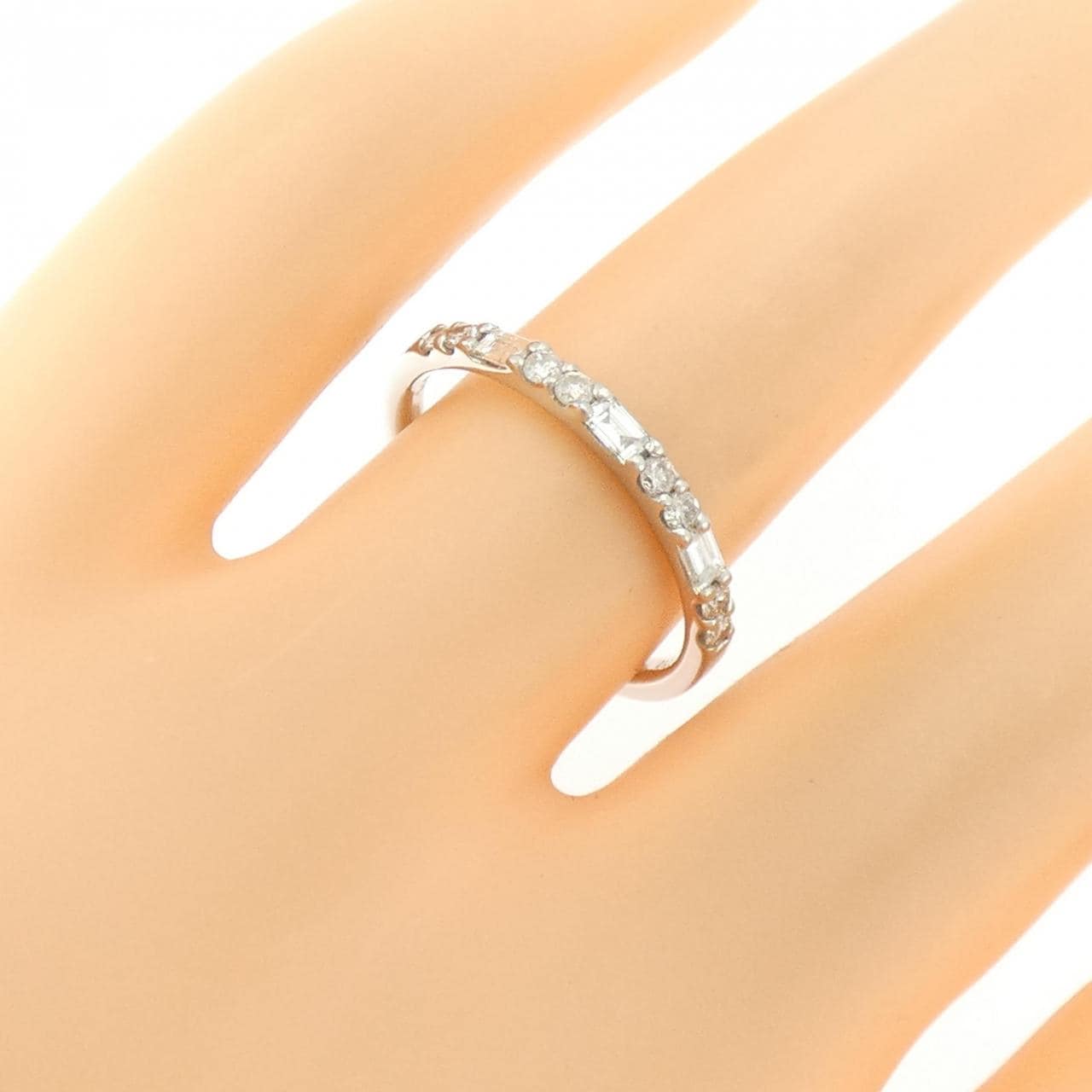 純PT ダイヤモンド リング 0.32CT