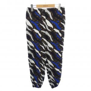 ルイヴィトン LOUIS VUITTON FIPO07VRI パンツ