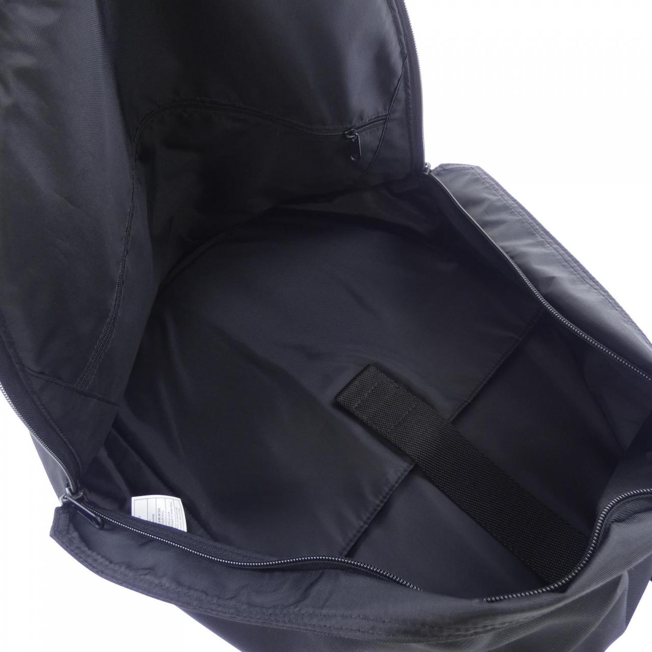 イーストパックバイラクフシモンズ EASTPAK BY RAF SIMONS BACKPACK