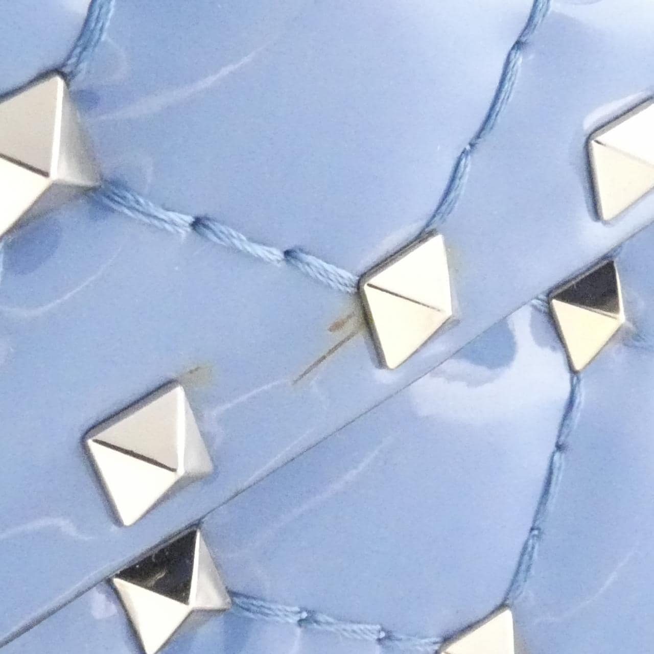 ヴァレンティノガラヴァーニ RW2B0122VNE バッグ