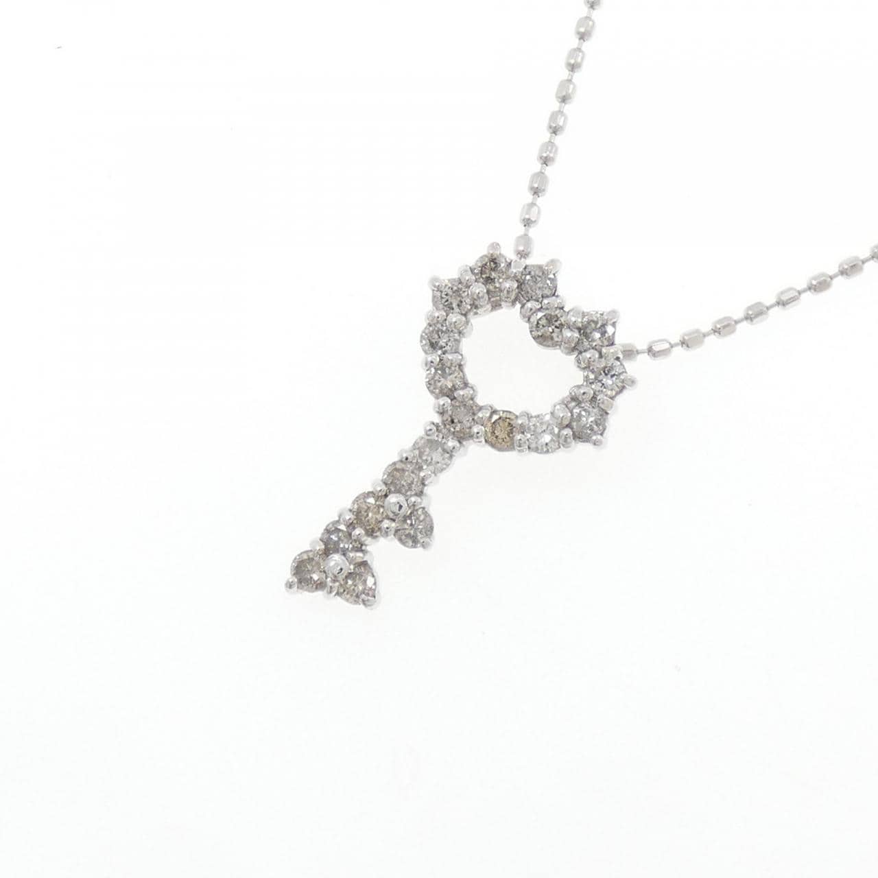 K18WG钥匙形钻石项链，0.31克拉