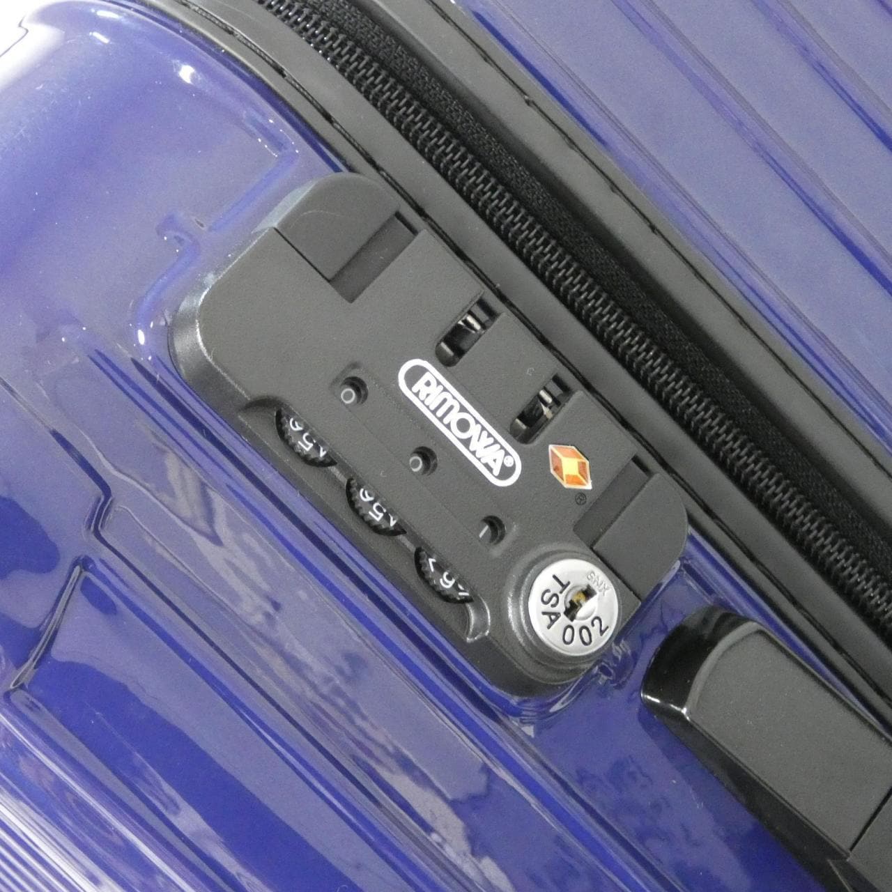 リモワ SALSA マルチホイール 37L 87756108 キャリーバッグ